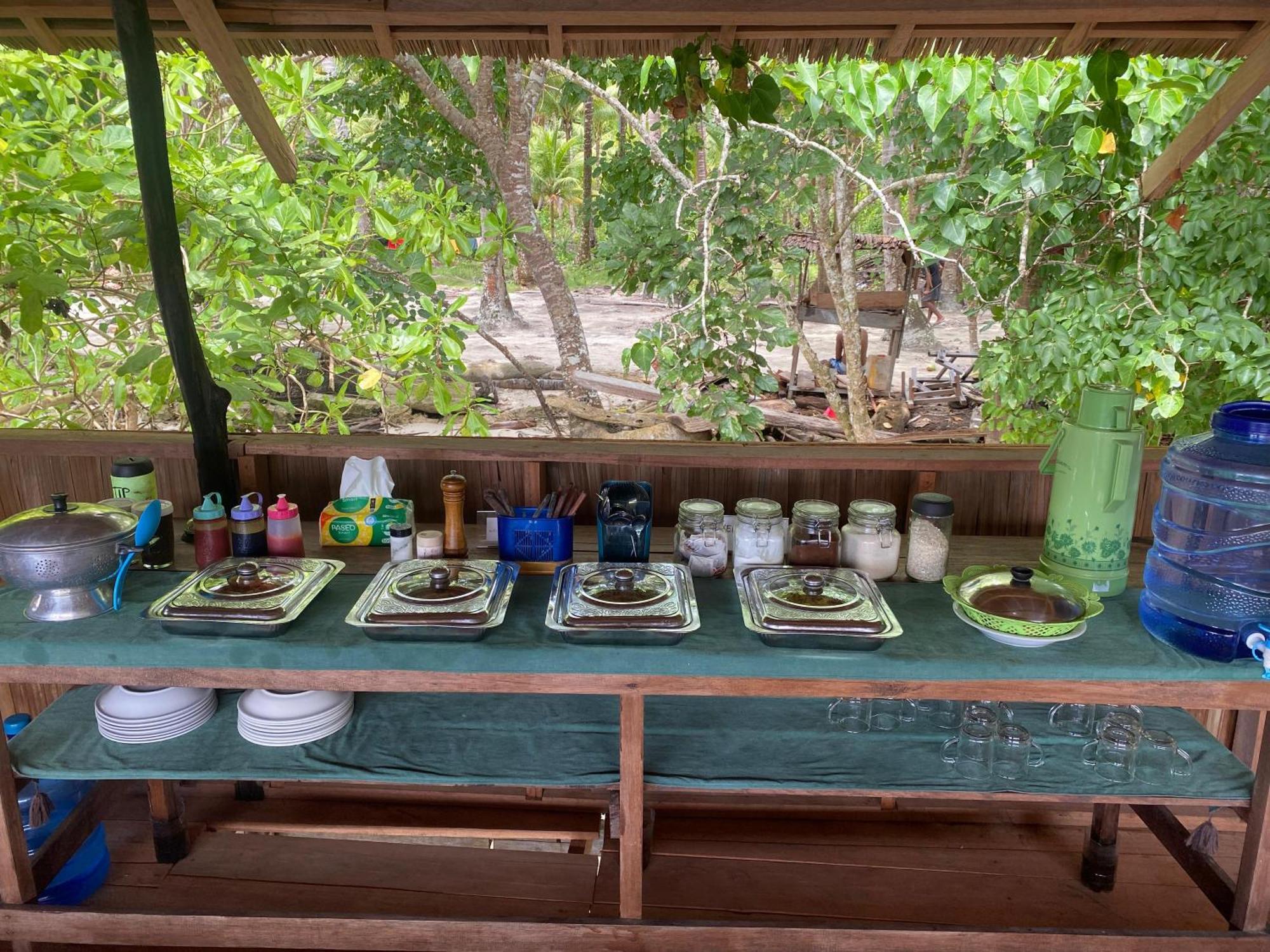 Kri Mansuar Raja Ampat Bungalows מראה חיצוני תמונה